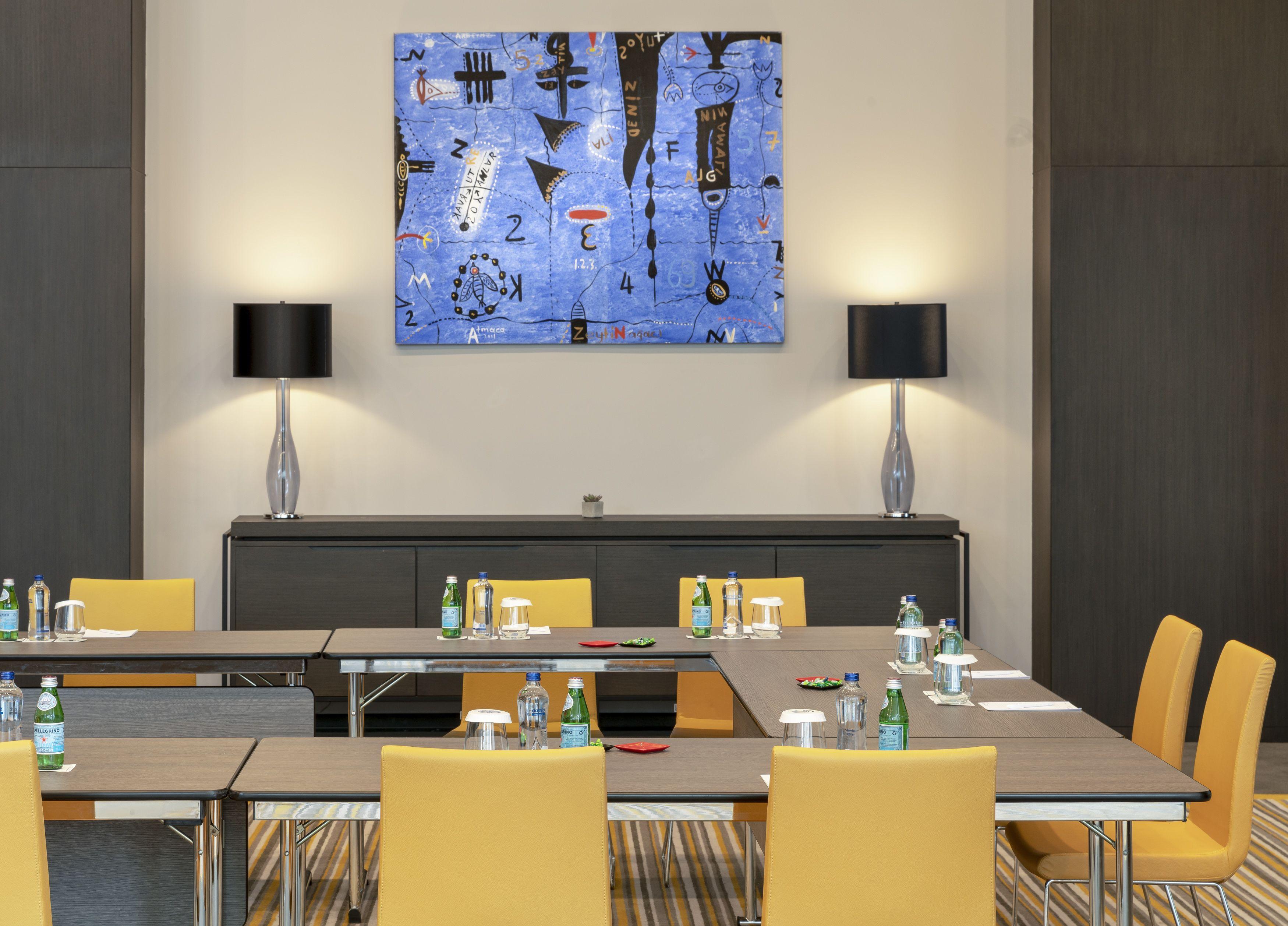 Centro Westside By Rotana — Photos 3