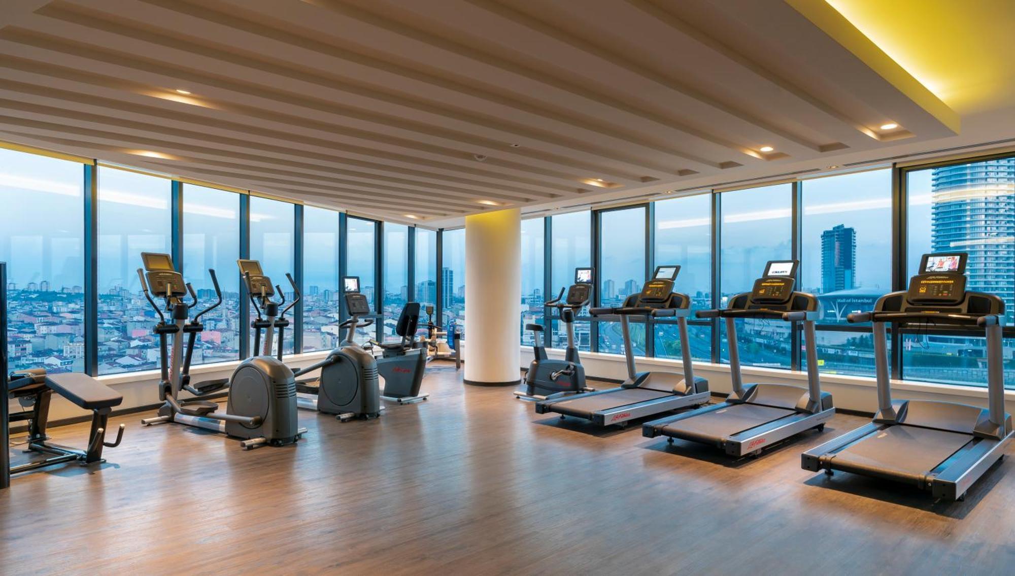 Centro Westside By Rotana — Photos 1